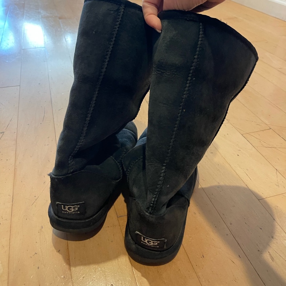 Women’s tall Uggs size 8